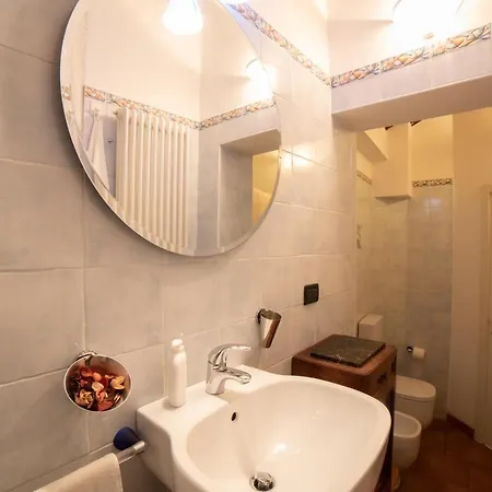 Apartment Corte Degli Estensi, Romantica Mansardina