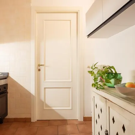 Apartment Corte Degli Estensi, Romantica Mansardina *