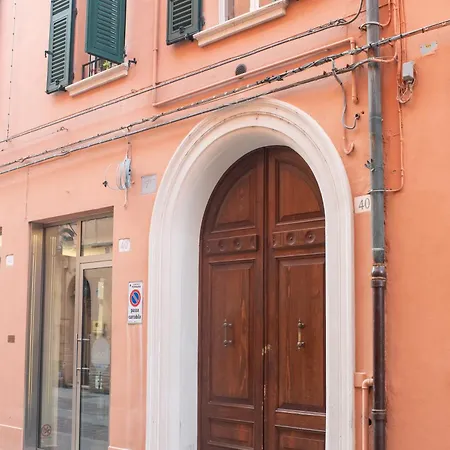 Corte Degli Estensi, Romantica Mansardina Apartmán Ferrara